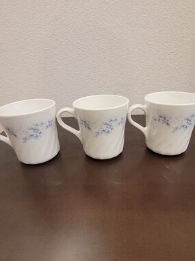 Set of 3 Vintage  Corningware USA BLUE FLEUR Blue White Swirl Coffee Mug Tea Cup